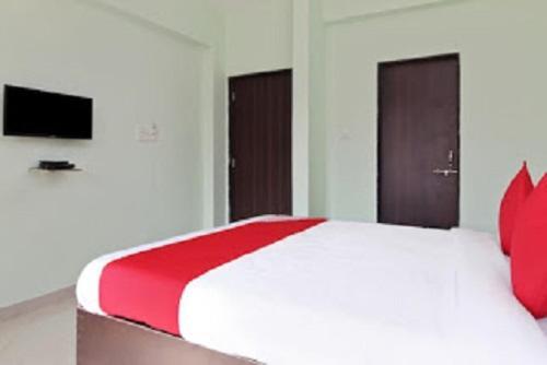 Hotel Nandanvan By Royal Stay Лонавала Экстерьер фото